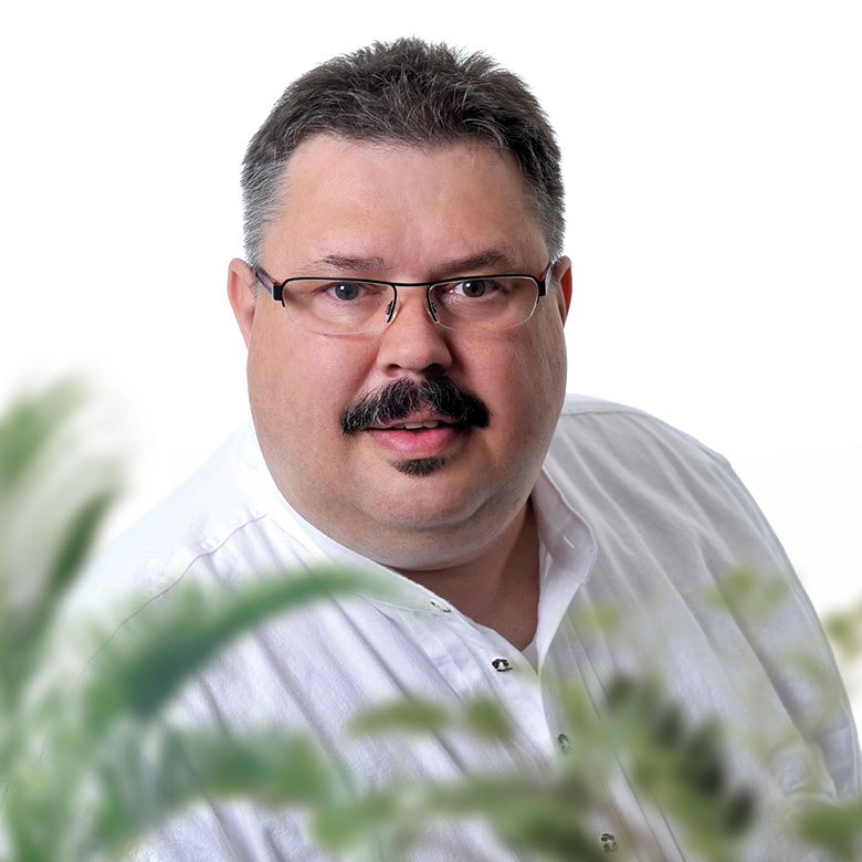 Dr. Armin Haßdenteufel