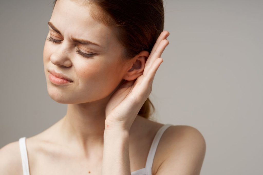 Was tun gegen Tinnitus im Ohr?